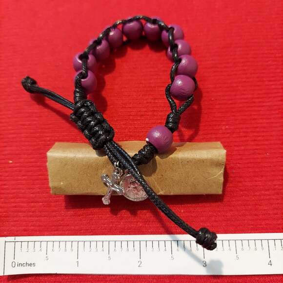 Vintage Handmade Crucifix Saint Charms Black Leather Purple Wood Beads Bracelet - Picture 1 of 2